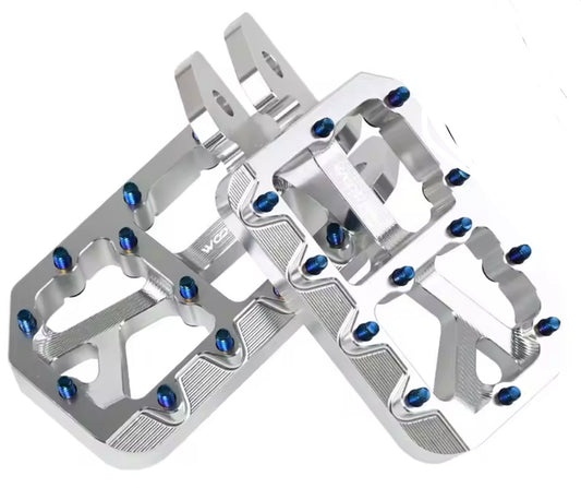 Chrome And Titanium Pegs For Surron LBX